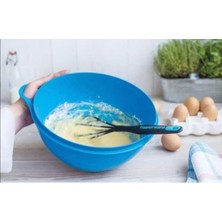 Tupperware Mayalama Kabı 7.5 Litre ve Çırpıcı.