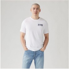 Graphıc Crewneck Tee Brın Musıc Inspırebeyaz
