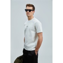 Lufian Logolu Pamuk Karışımlı Regular Fit Bisiklet Yaka T Shirt Erkek T Shirt 111020235