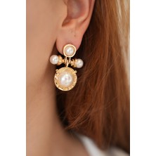 Pirinç Gold Renk Inci Taşlı Motifli Küpe