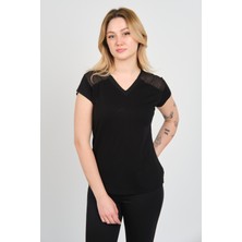 Sistas Kadın V Yaka Omuz ve Sırt Tül Detaylı Kısa Kol Bluz 4148 Siyah