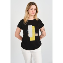 Sistas Kadın Baskı Desenli Düşük Kol Bisiklet Yaka Bluz 24272 Siyah