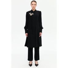 Broş ve Biye Detaylı Pantolonlu Takım  Siyah