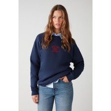 Grimelange Adrıelle Kadın Relaxed Fit Nakış Baskılı Örme Bisiklet Yaka Lacivert Sweatshirt