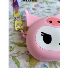 Kız Çocuk Sanrio Kuromi Figürlü Çıkartılabilir Ayarlanabilir Renkli Askı Pembe Çapraz Silikon Çanta Cüzdan