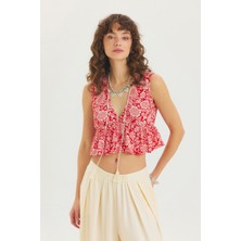 V Yaka Çiçek Desenli Crop Bluz Kırmızı