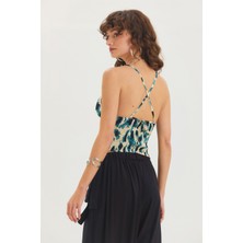 Desenli V Yaka Askılı Crop Top Mavi