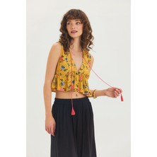 V Yaka Çiçek Desenli Crop Bluz Hardal