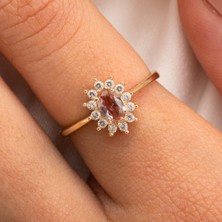 Fasek Gold Oval Kesim Zultanit Yan Zirkon Taşlı Modern 925 Ayar Gümüş Kadın Tektaş Yüzük Günlük-Hediyelik