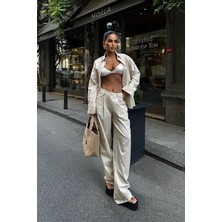 Larissa Çizgili Takım