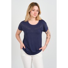 Ella Camelia Kadın Düşük Kollu Taş Süsleme Detaylı Bisiklet Yaka Bluz 24E116 Lacivert