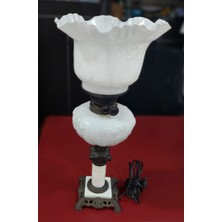 Çap 21CM Yükseklik 46CM Beyaz Opal Cam Metal Lamba Klasik Kablolu Tuşlu 1 Adet