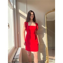 Kolu Payet Detaylı Kare Yaka Mini Abiye Elbise