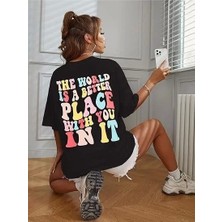 Kadın Bisiklet Yaka Baskılı T-Shirt - Siyah