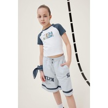 DeFacto NBA Wordmark Fitted Bisiklet Yaka Ribana Kısa Kollu Tişört Kız Çocuk E7629A825HS