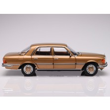 1:18 Norev 1973 Mercedes Benz 350SE W116