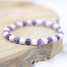 Yolculukta Sabır ve Bilgelik Howlit ve Ametis: Kadın Doğal Taş Bileklik