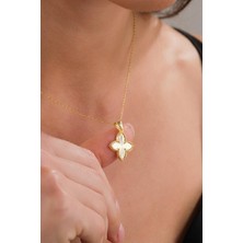 Gümüş Altın Gold Kaplama Yonca Lazer Kalem Işlemeli Kolye