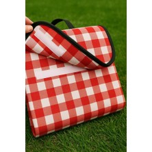 Kendinden Çantalı Kırmızı Ekose Piknik Örtüsü 150X150 cm Taşınabilir Cırtlı Piknik Matı Taşıma Kordonlu Ince Katlanabilir Örtü