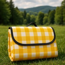 Kendinden Çantalı Sarı Ekose Piknik Örtüsü 150X150 cm Taşınabilir Cırtlı Piknik Matı, Taşıma Kordonlu, Ince Katlanabilir Örtü