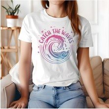 Qoeuyl Boutique Catch The Waves Baskılı Yaz Temalı Unisex Regular Fit Pamuklu Beyaz Tişört