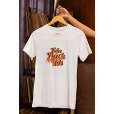 Qoeuyl Boutique Take The Back To The 70's Baskılı Yetmişler Temalı Eğlenceli Hediyelik Beyaz Unisex T-Shirt