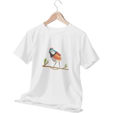 Renkli Kuş Baskılı Beyaz Unisex T-Shirt