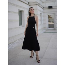 Styleboom x Peraluna Vıvıen Skırt Düğme Detaylı Diz Altı Kloş Kadın Triko Etek - Siyah