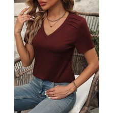 Munn Collection Kadın Kollu V Yakalı Omuzlarda Çizgi Detaylı Viskon Bluz