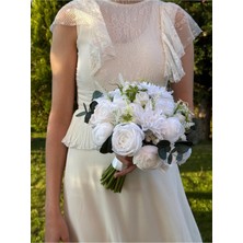 Gelin Buketi Nişan Çiçeği Nikah El Çiçeği Beyaz Yapay Karışık Çiçekler Okaliptus Yaka Çiçeği Hediye