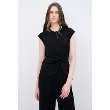 Love My Body Bağlama Detaylı Örme Bluz