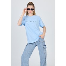 Mavi Yazı Baskılı %100 Pamuk Oversize Tişört 2150-3M