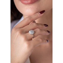 Fiyonk Kuyumculuk 14 Ayar Altın Taşlı Papatya Motifli Yüzük