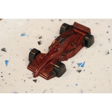 Morpho Effect Group Ferrari Formula 1 Renkli Bitter Çikolata Dolgulu Sütlü Hediyelik Çikolata (4 Adet)