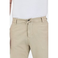 Erkek Bej Pamuklu Keten Görünümlü Beli Bağcıklı Relaxed Fit Yazlık Chino Pantolon