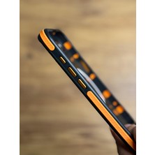 iPhone 16 Pro Max Uyumlu Sert Mika Sararmaz Magsafe Ince Fit Kılıf