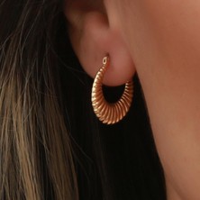 14 Ayar Altın Mini Istiridye Küpe