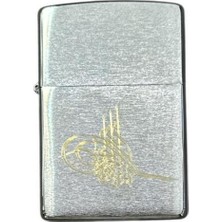 Zippo Tugra Çakmak 200-022450 Modeli Şık Tasarım ve Dayanıklı Materyal ile Üretildi