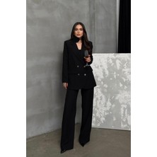 Kadın Ikili Blazer Ceket Pantolon Takım Aksesuar ve Düğme Detaylı Bol Paça