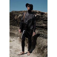 Desenli Rahat Kesim 4'lü Tesettür Mayo 6297 Siyah/beyaz