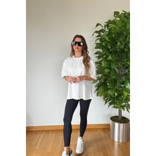 Yeni Sezon Önü Taşlı Şık Oversize Bisiklet Yaka Pamuklu Trend Kaliteli Krem T-Shirt Rahat Kesim