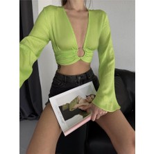 Moda Kumsal Saten Crop Toka Detaylı Bluz - Yeşil