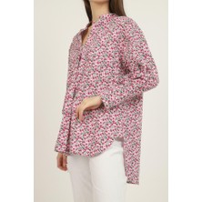 Moda Kumsal Kırmızı V Yakalı ve Desenli Gömlek