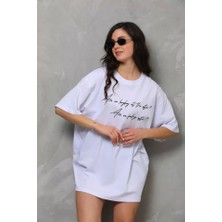Moda Kumsal Unisex Bisiklet Yaka Baskılı Oversize T-Shirt - Beyaz