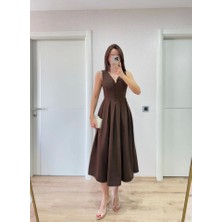 Moda Kumsal V Yaka Uzun Kolsuz Elbise- Kahverengi