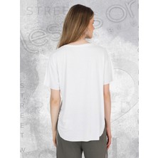 lessisor.co Bisiklet Yaka Beyaz Basic Tshirt