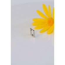 Sacce Scarves & Accessories Gümüş Renkli Rodyum Mini Ince Kare Halka Tragus Piercing Helix Küpesi