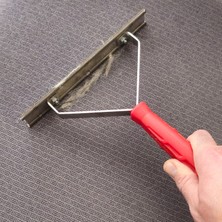 
Halı Tüy Toplama Tarağı – Hav Tarağı Halıdan Kıl Ve Saç Temizleyici 