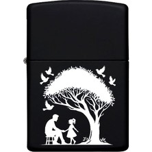 Baba ve Kızı Desenli Kişiye Özel Isimli Benzinli Siyah Metal Çakmak