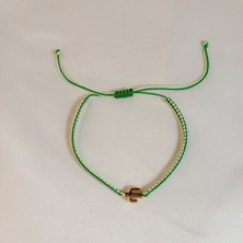 Crystal Atelier Yeşil Makrome Altın Renk Kaktüs Figürlü Bileklik, Ayarlanabilir Şans Bilekliği El Yapımı Unisex Takı, Altın Kaplama Kaktüs Figürlü Yeşil Makrome Bileklik, Ip Bileklik, Örgü Bileklik